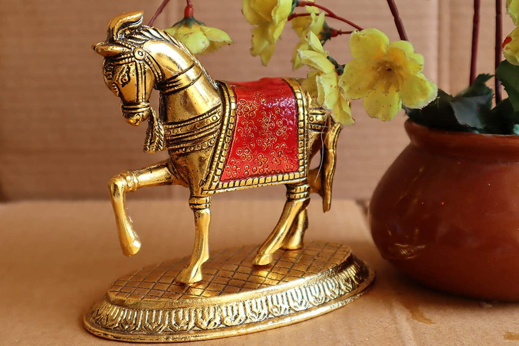 Salvus APP SOLUTIONS Metal Vaastu Feng Shui Horse Showpiece for Wealth, Income, Shining and Bright Future (4x4 inch, Red) Home Decors Salvus App Solutions 